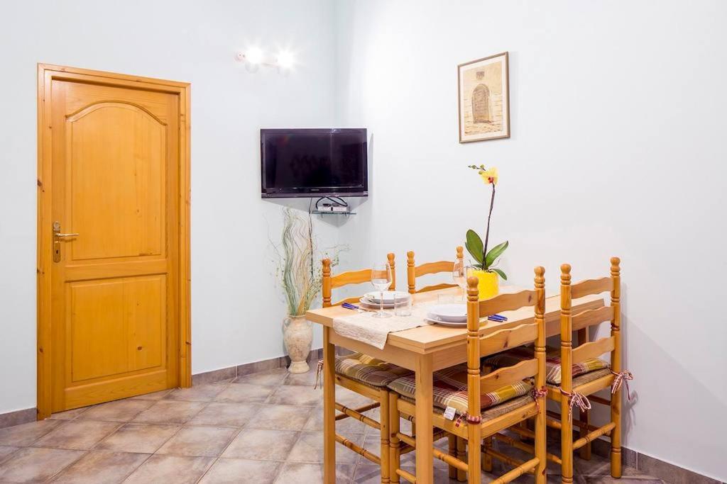 Apartments Sara Bale Zewnętrze zdjęcie